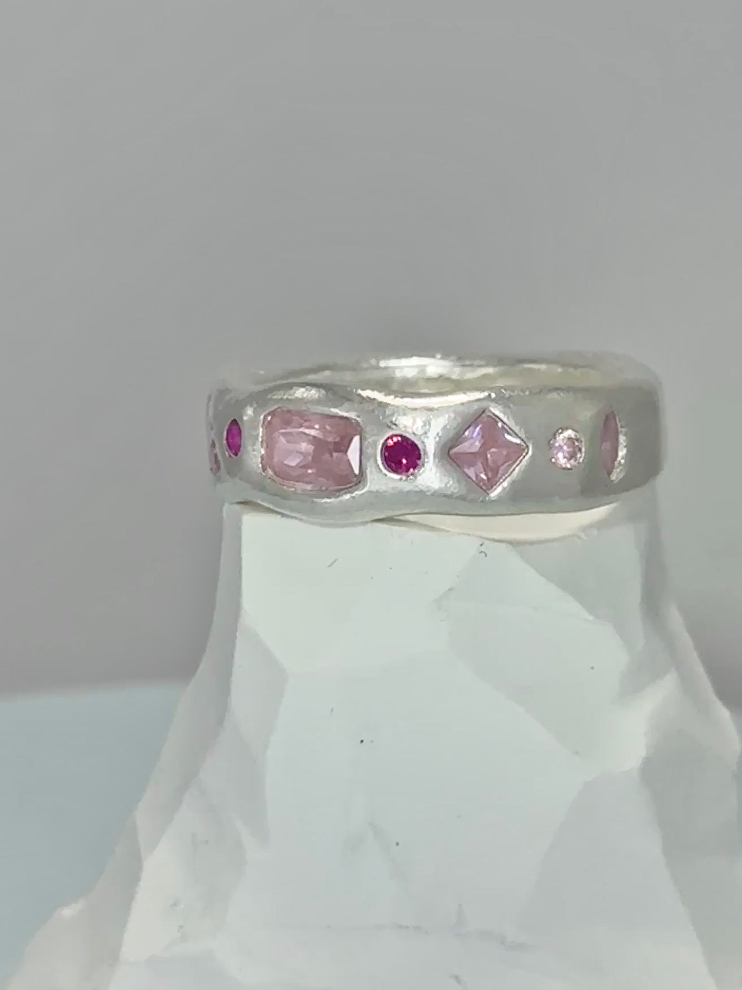 Poppy ring