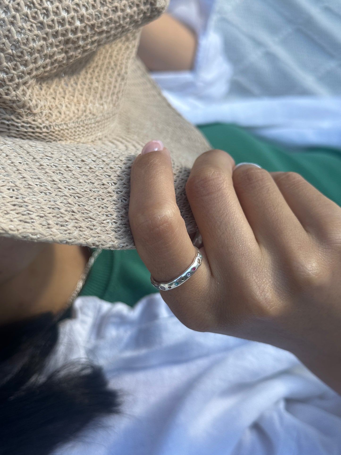 Tiny stackable ring
