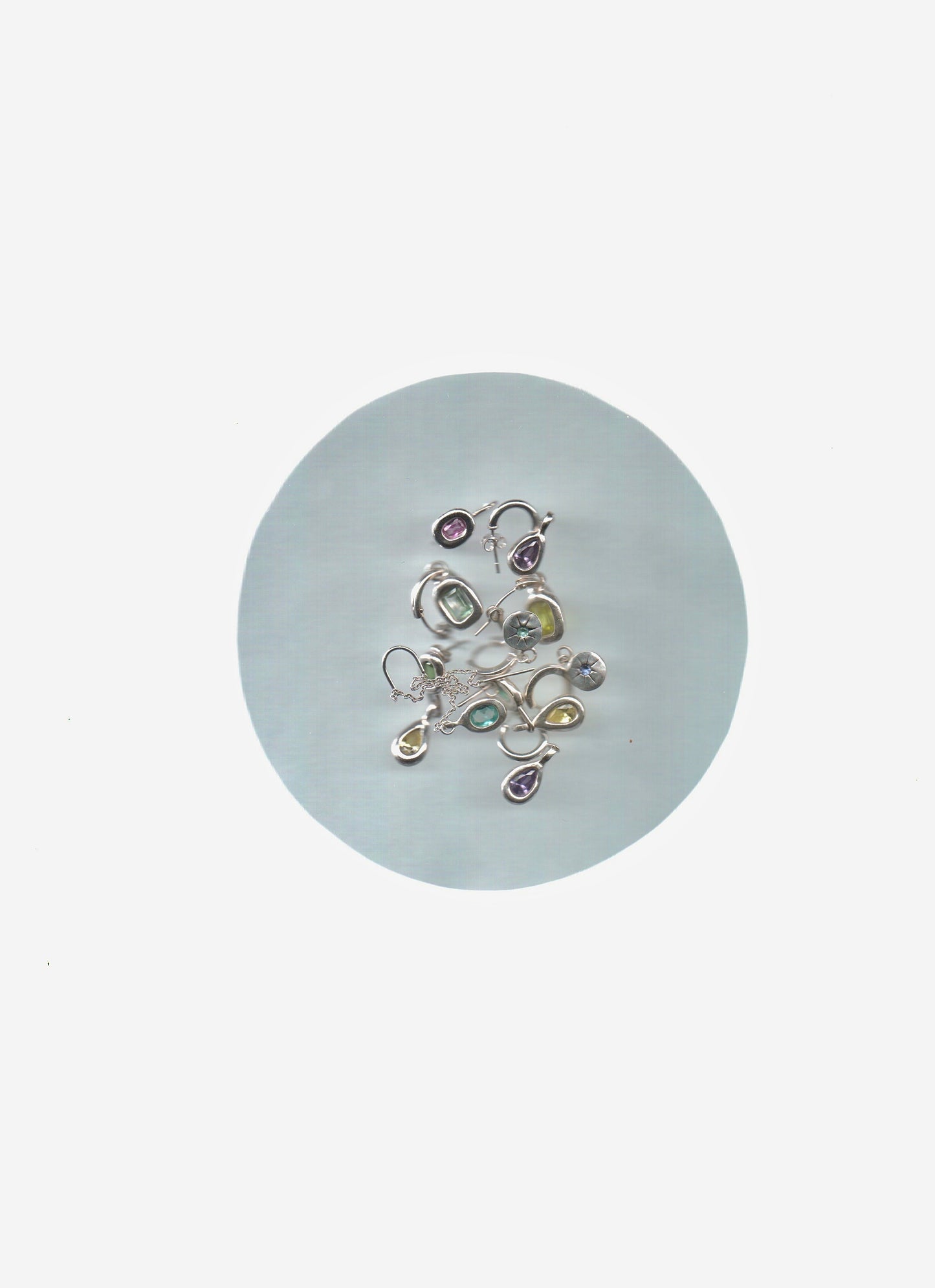 Fig drop earrings