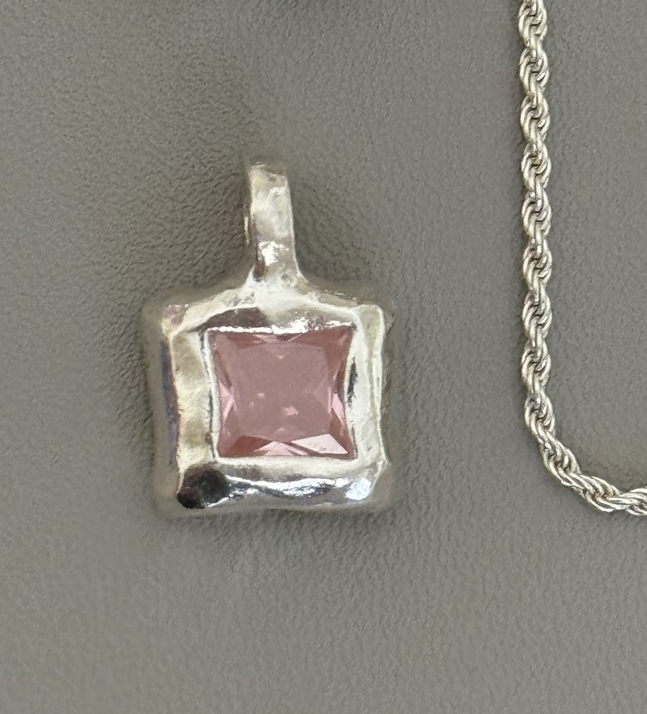 Pink dream pendant