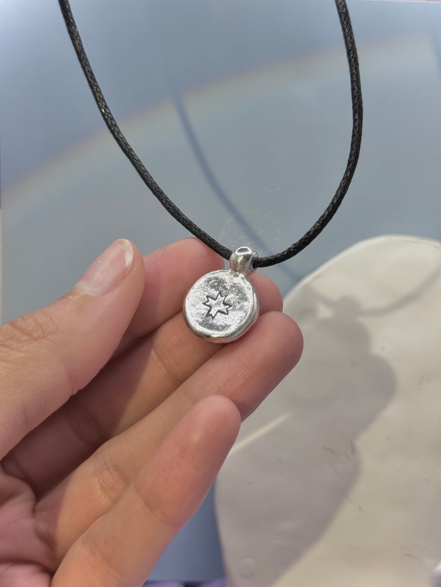 Zirka pendant