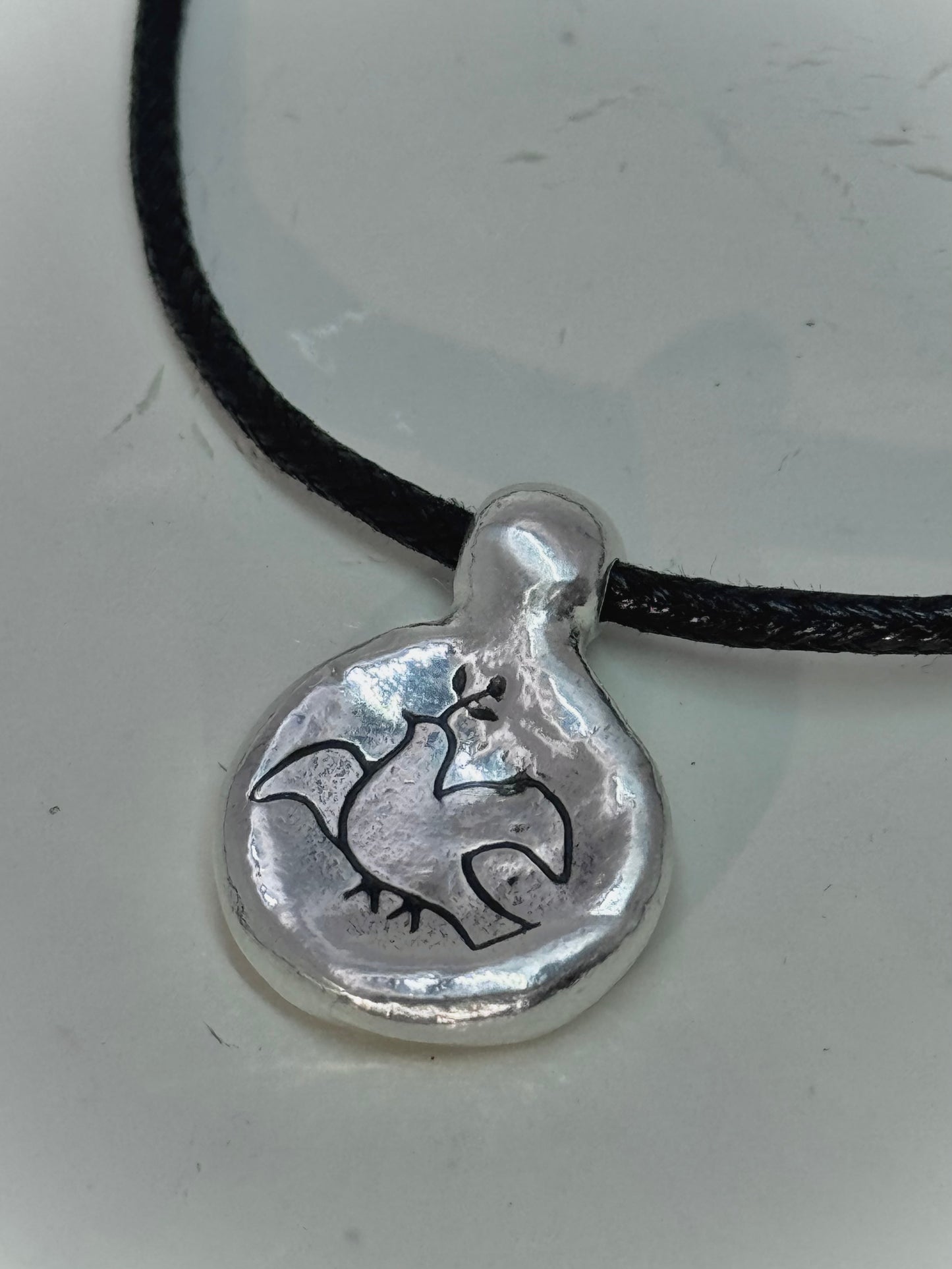 Golyb pendant