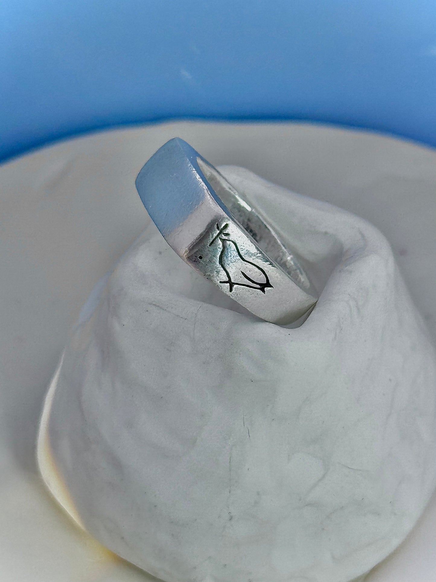 Pigeon ring